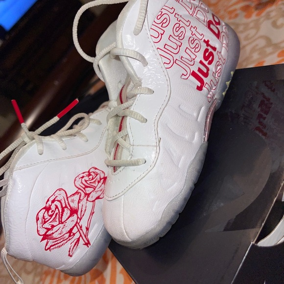 Foams - Picture 5 of 12